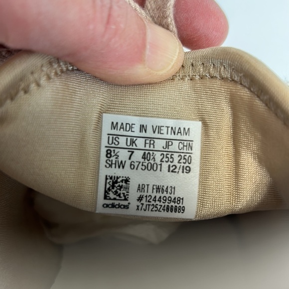 Adidas Boost NMD_R1  Runner Women’s Sneakers Size 8.5 - Picture 6 of 10